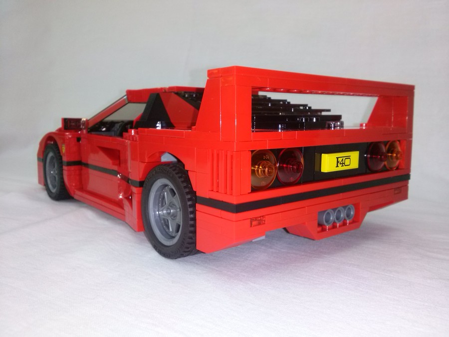 LEGO 10248 Ferrari F40