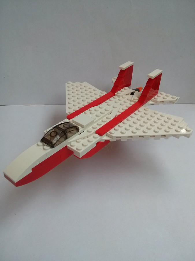LEGO F15