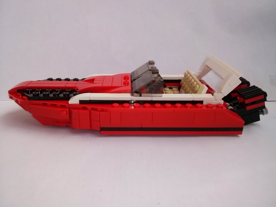 LEGO 31024 Motorcsónak