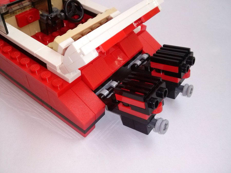 LEGO 31024 Motorcsónak