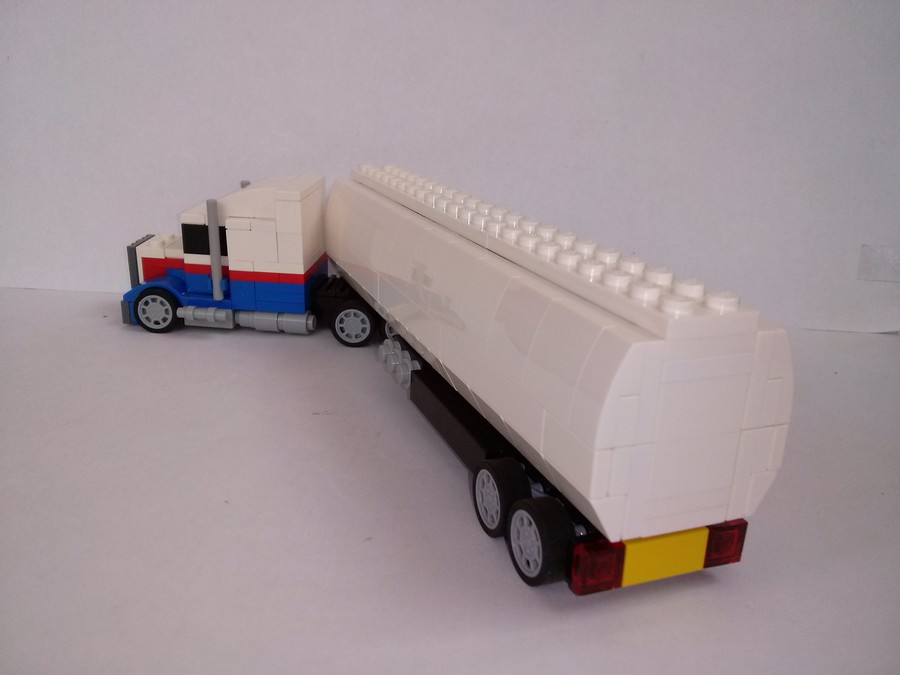 LEGO Tartályos kamion
