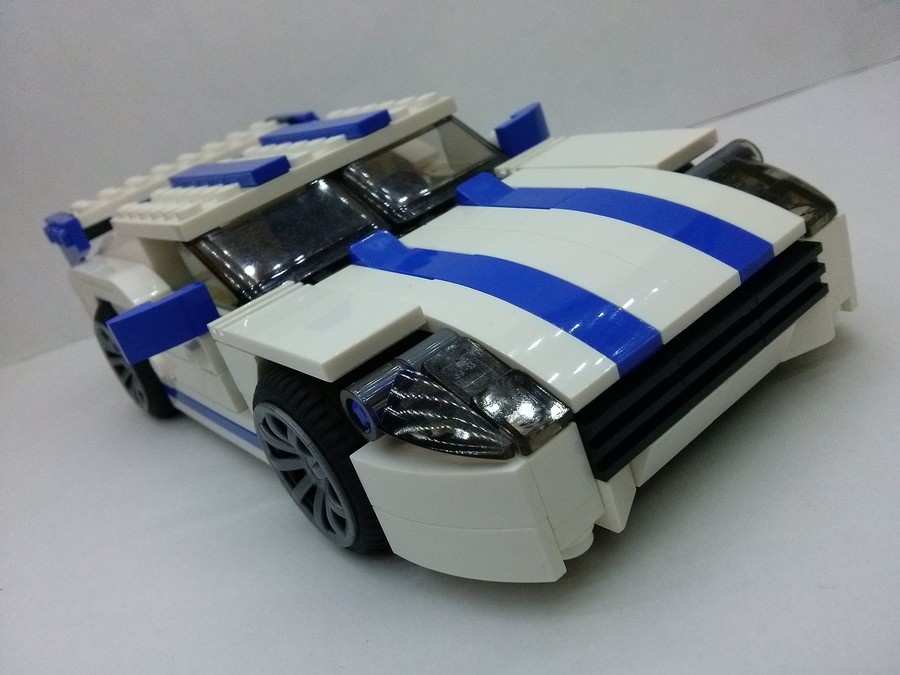 LEGO CREATOR autó