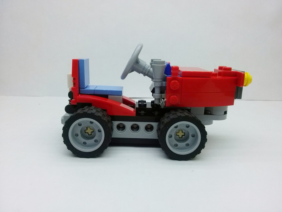 LEGO 31030 Kerti traktor