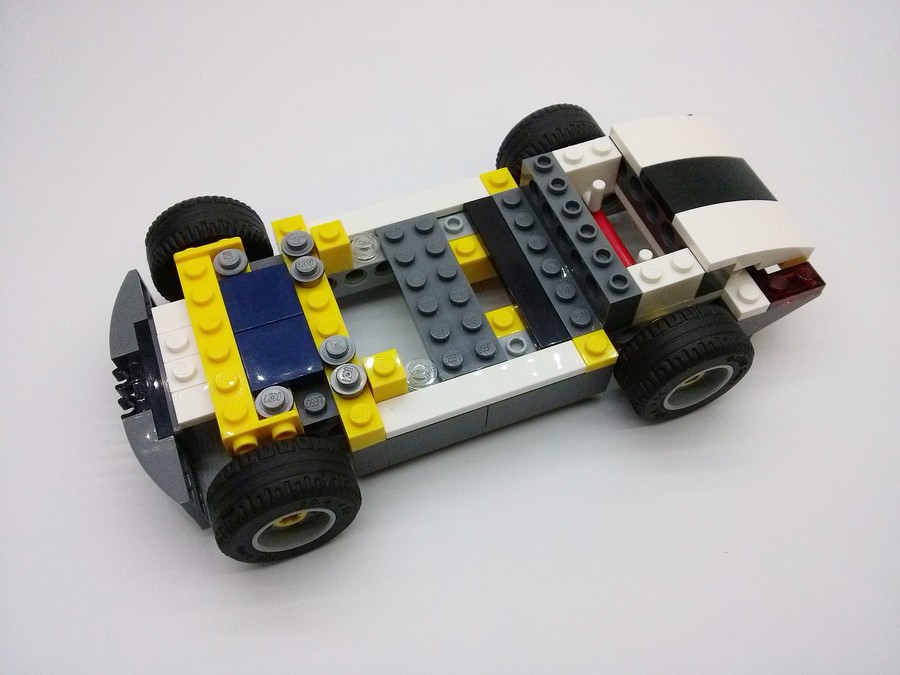 LEGO 31046 Roadster