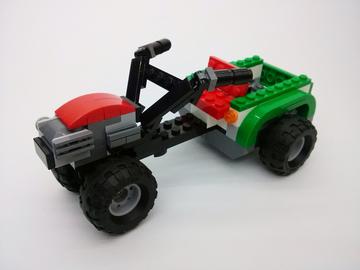 LEGO 31037 Robi kerti traktor