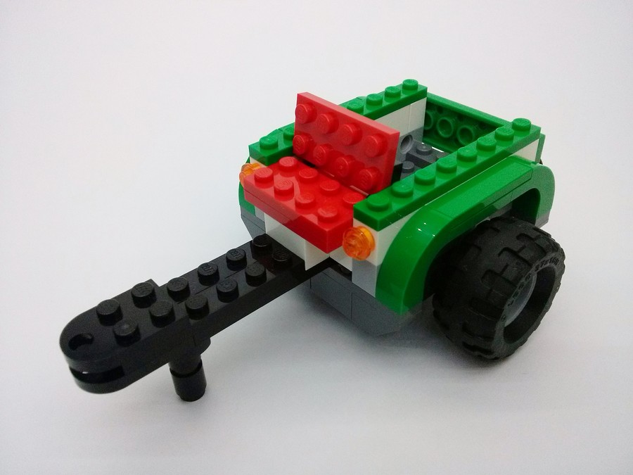 LEGO 31037 Robi kerti traktor