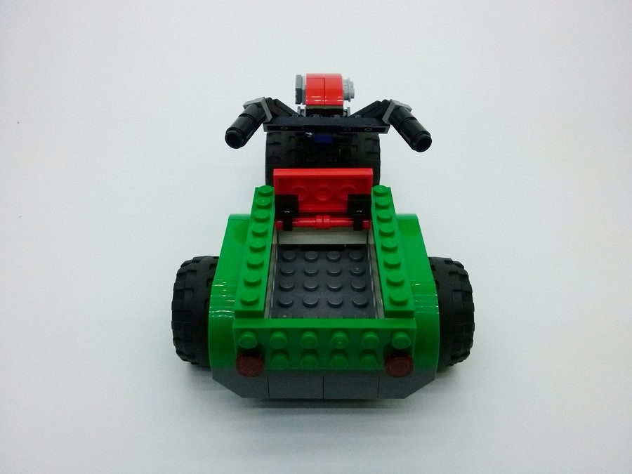 LEGO 31037 Robi kerti traktor