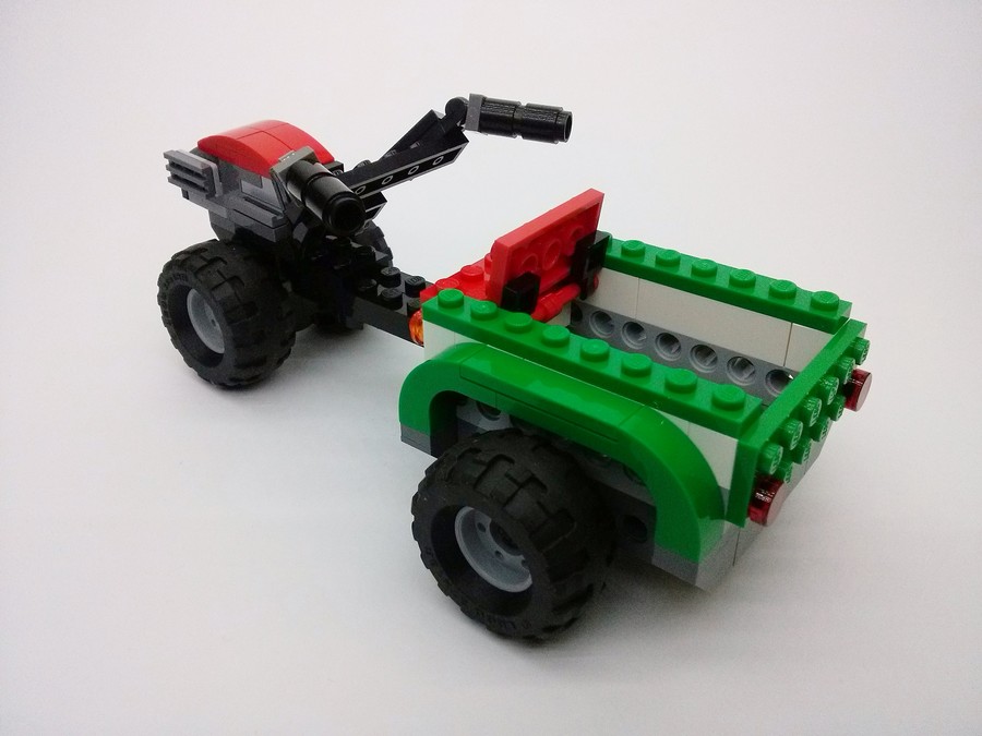 LEGO 31037 Robi kerti traktor