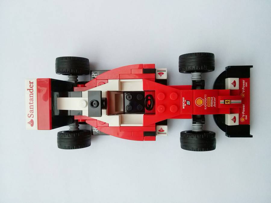 LEGO 75879 Scuderia Ferrari SF16-H