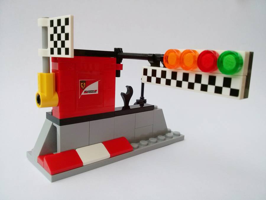 LEGO 75879 Scuderia Ferrari SF16-H