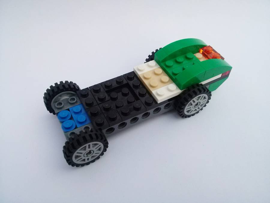 LEGO 31056 Régi versenyautó