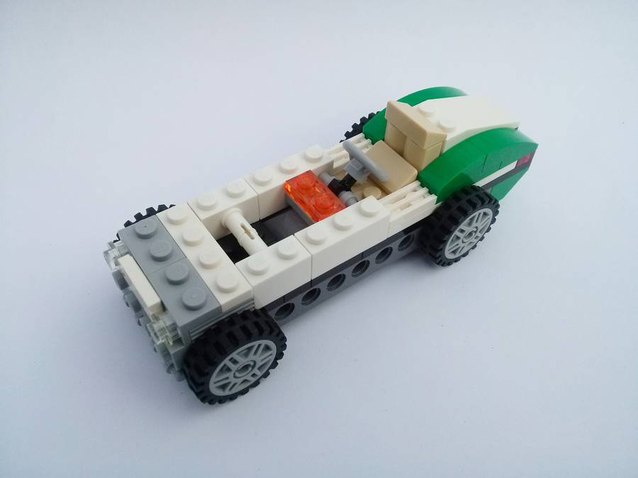 LEGO 31056 Régi versenyautó