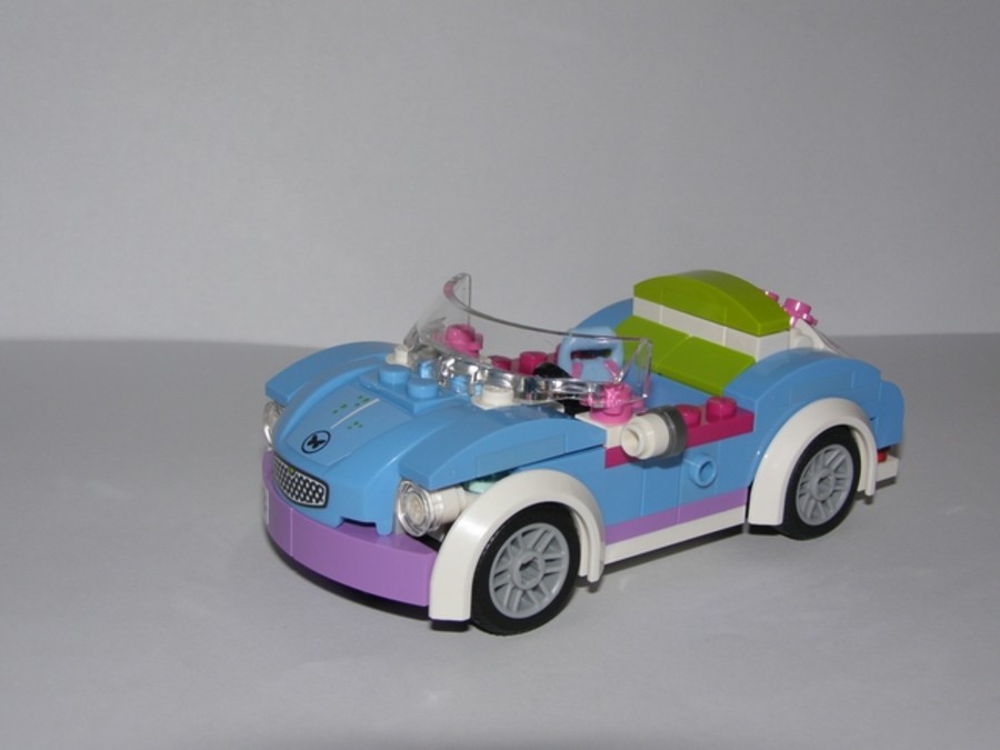 41091 Mia sportkocsija