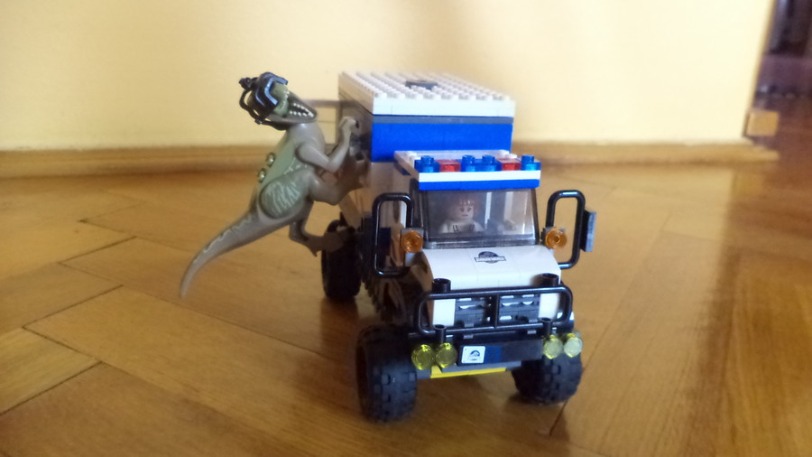 Jurassic World: A menekülés