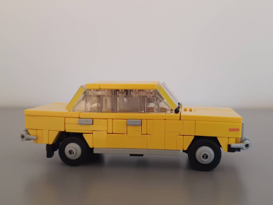 Régi járművek: Lada, Wartburg és Nagypolski 