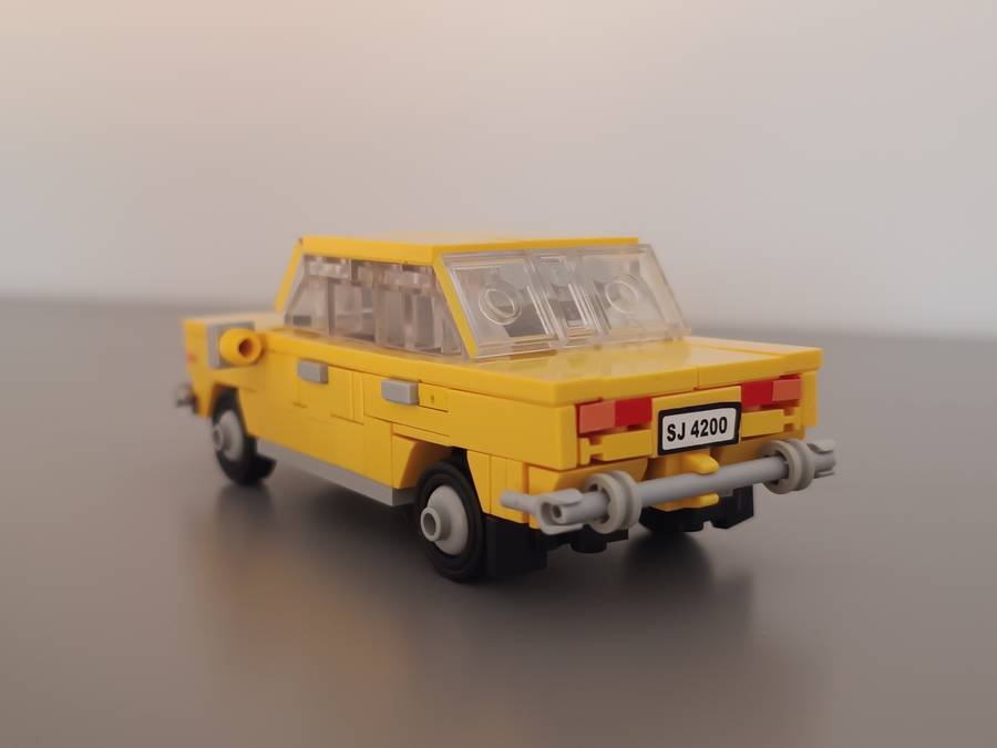 Régi járművek: Lada, Wartburg és Nagypolski 