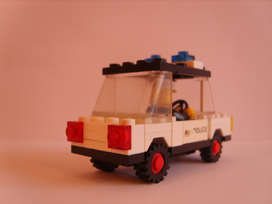 Rendőrautó 1983-ból