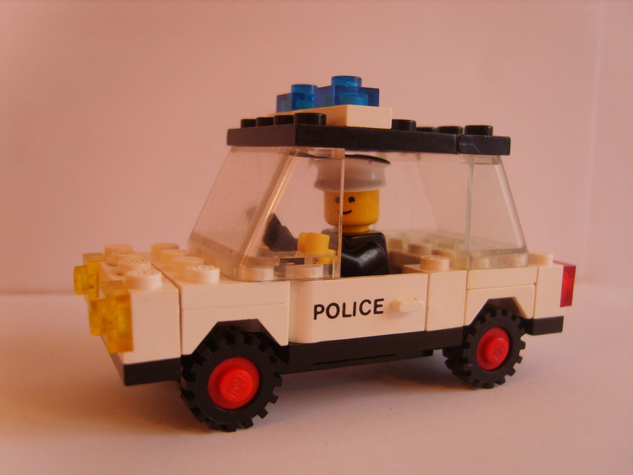 Rendőrautó 1983-ból