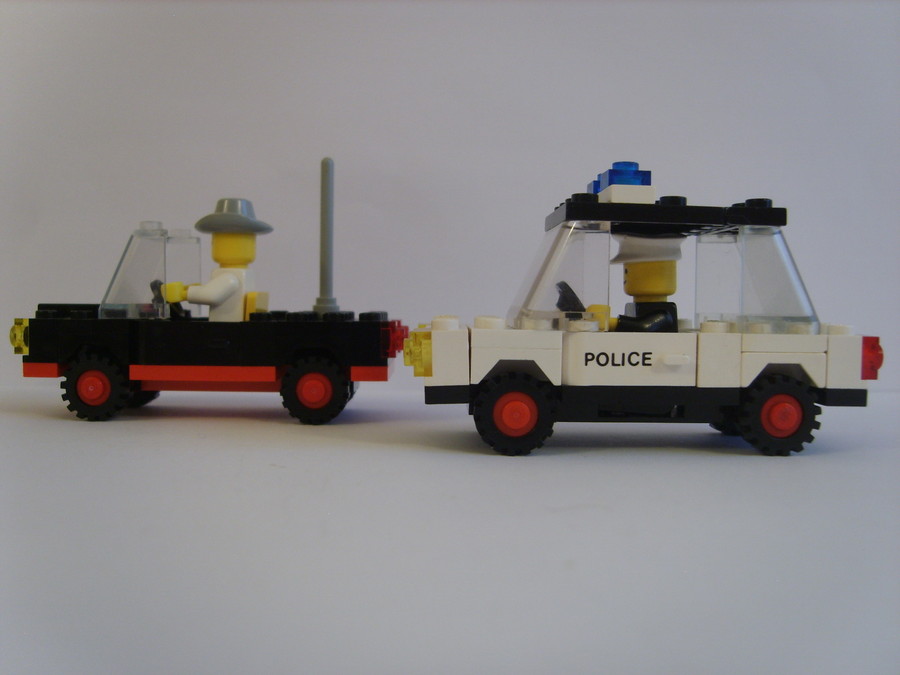 Rendőrautó 1983-ból