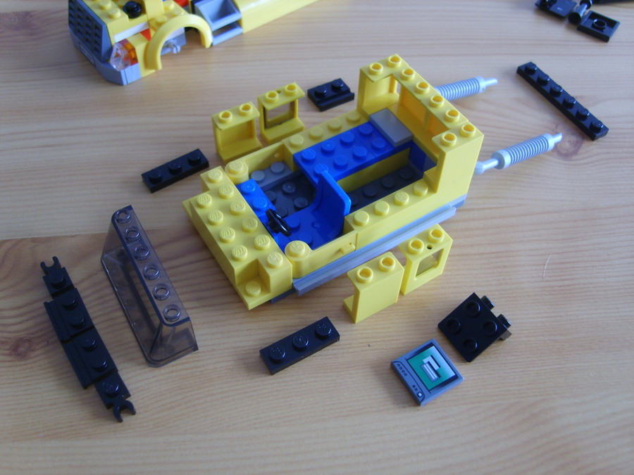A Nagy Sárga LEGO Kamion