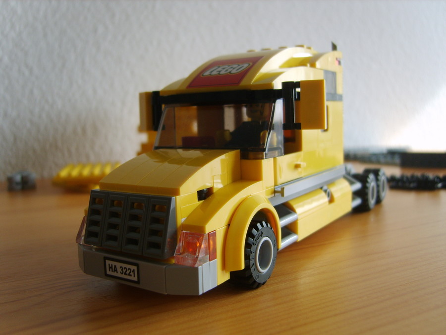 A Nagy Sárga LEGO Kamion