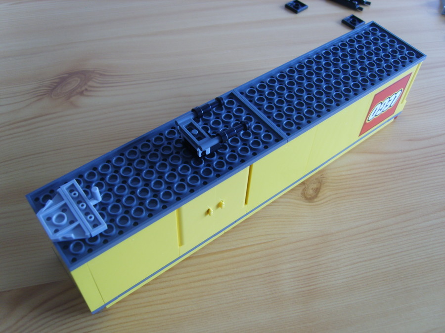 A Nagy Sárga LEGO Kamion