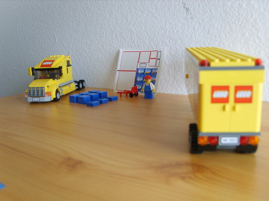 A Nagy Sárga LEGO Kamion