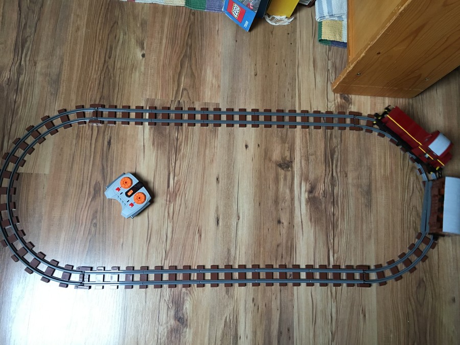 LEGO LÁEV