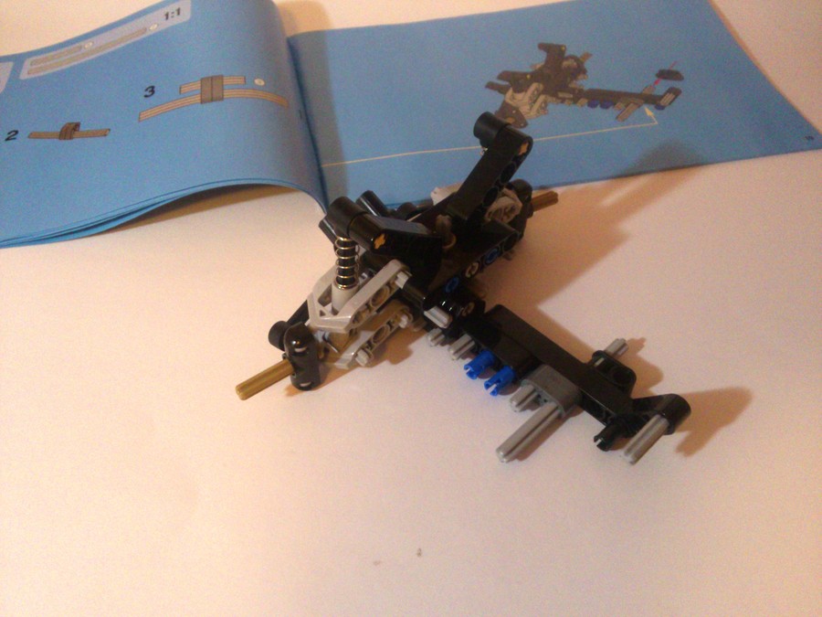 Lego Technic 9392 B modell, Verseny Buggy