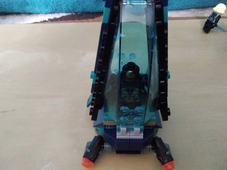 Outrider dropship támadása
