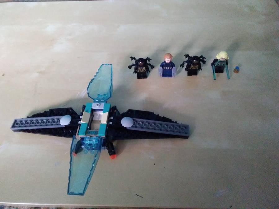 Outrider dropship támadása