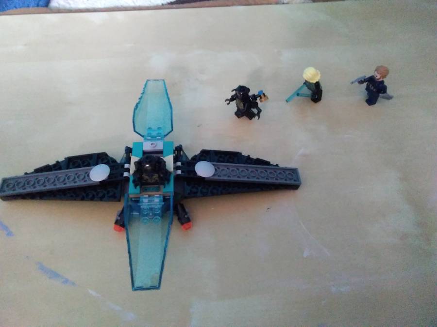 Outrider dropship támadása