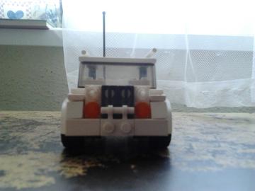 Lego jeep
