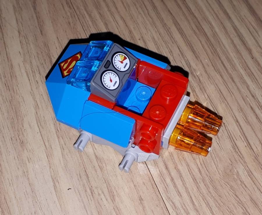 Mighty Micros: Supergirl és Agykeselyű
