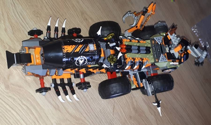 Mad Max naut