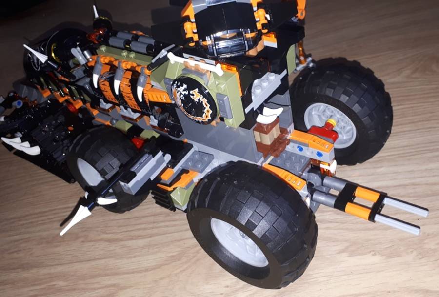 Mad Max naut