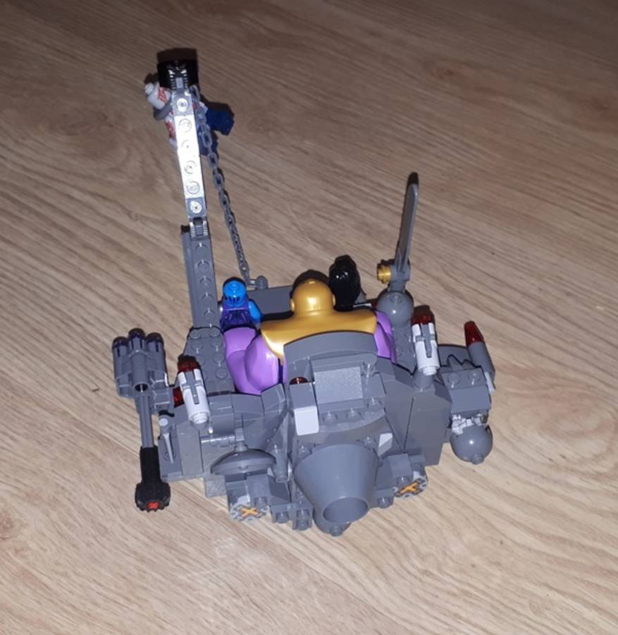 Thanos trónszéke