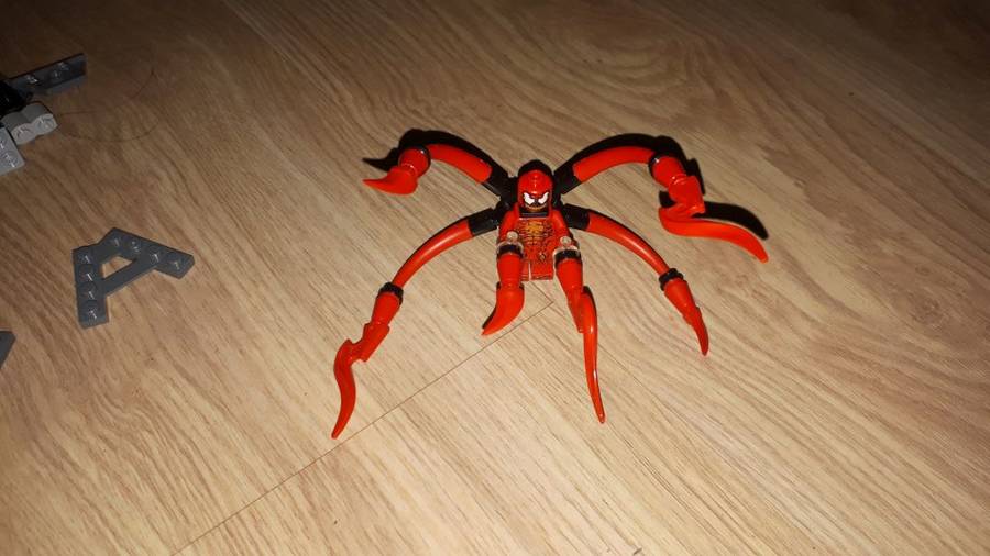 Pókmber VS Carnage