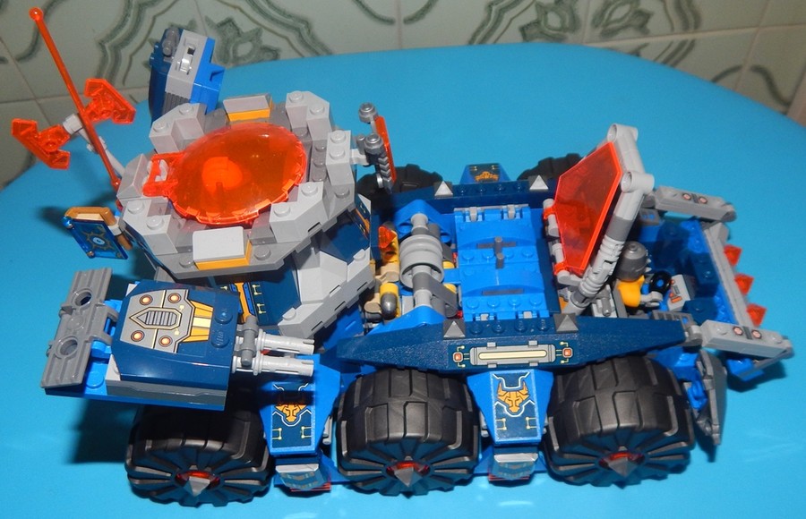 Nexo Knights