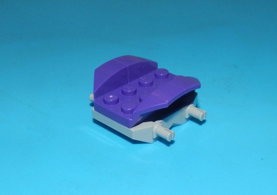 Mighty Micros: Rozsomák és Magneto összecsapása