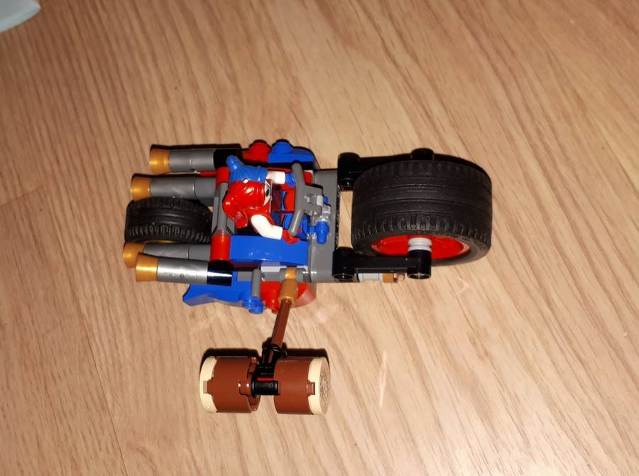 Motoros üldözés Gothamban
