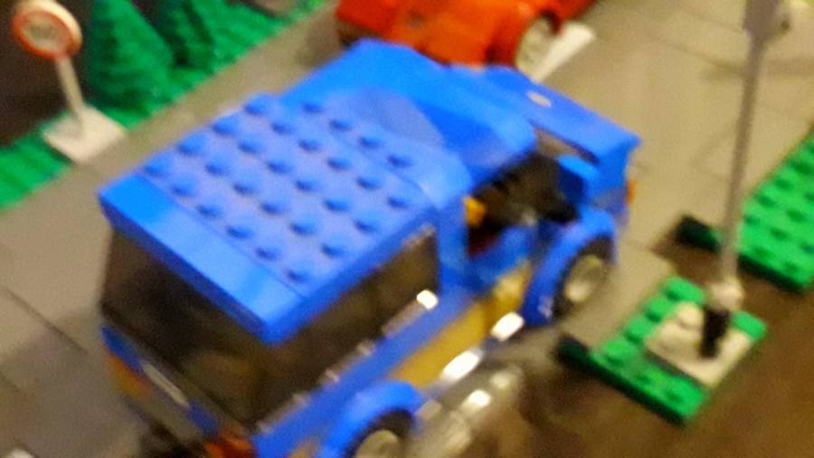 Lego bolt