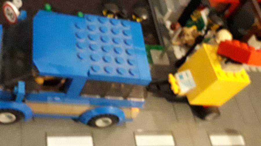 Lego bolt