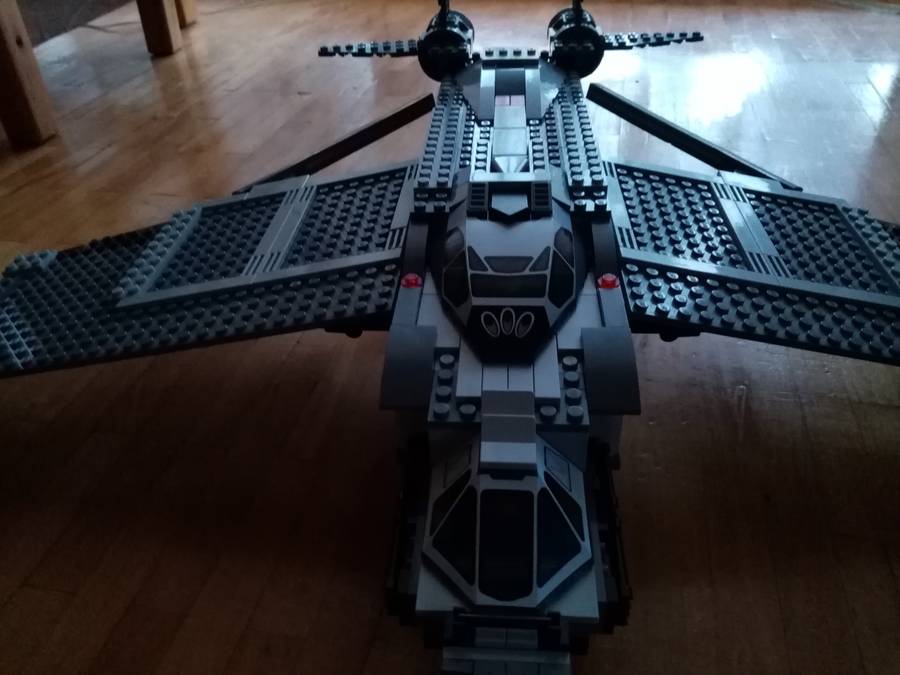 Avengers quinjet