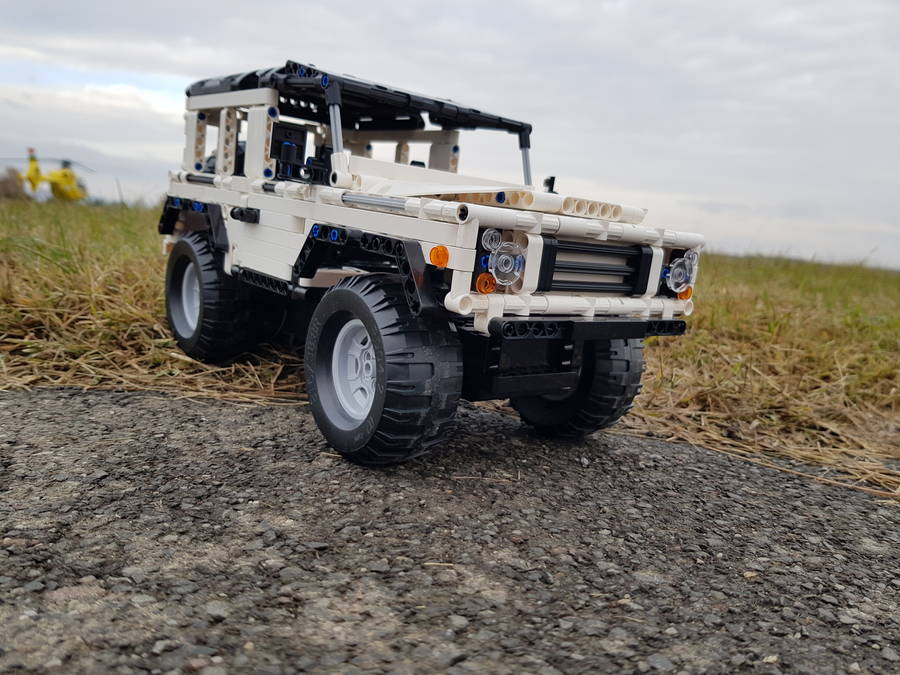 Land Rover Defender