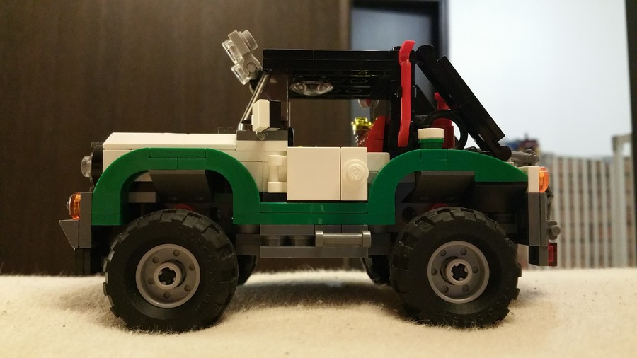 Kaland járművek semi-MOC
