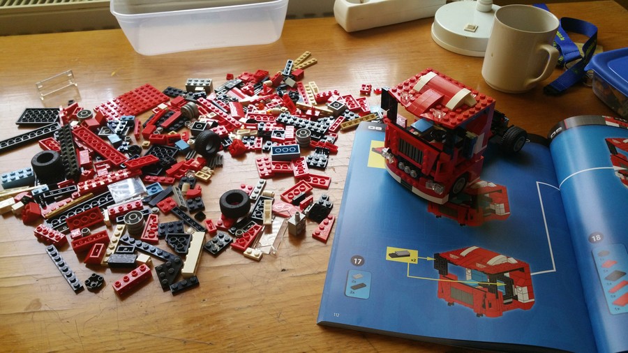 Lego építők könyve