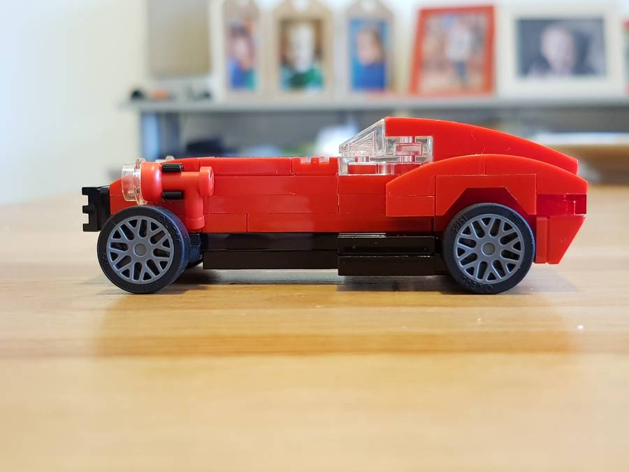Piros roadster