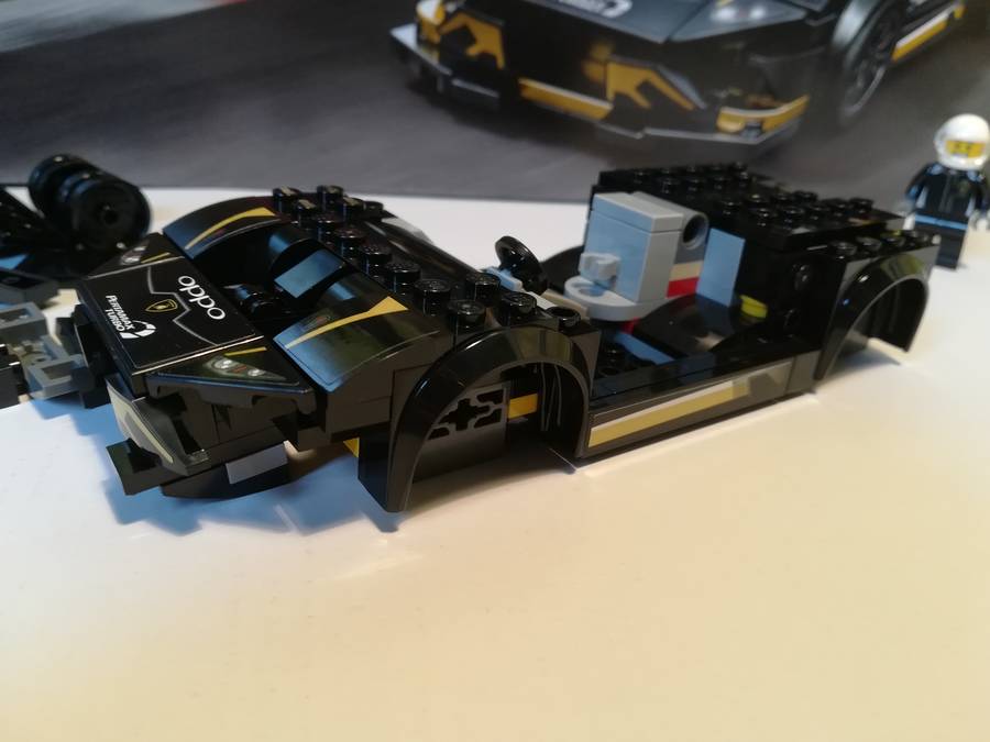 LEGO Speed Champions 76899 Lamborghini Huracán Super Trofeo EVO