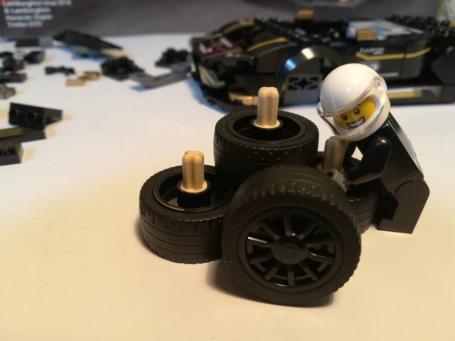 LEGO Speed Champions 76899 Lamborghini Huracán Super Trofeo EVO